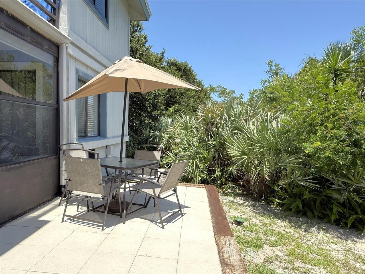 Listing Photo 10