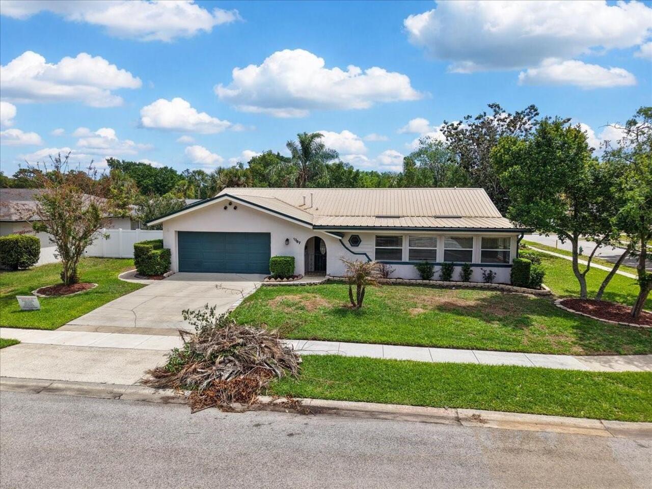 Listing Photo 10
