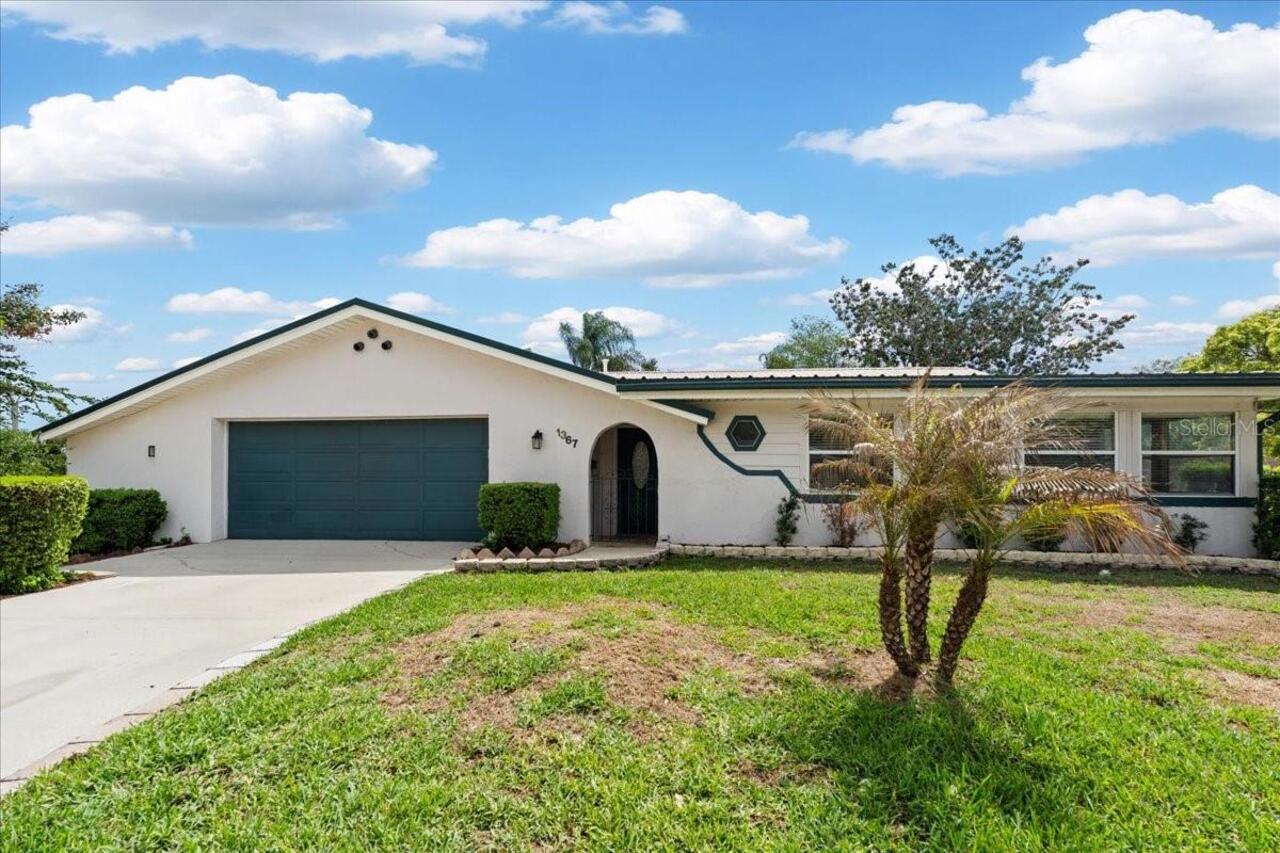 Listing Photo 17