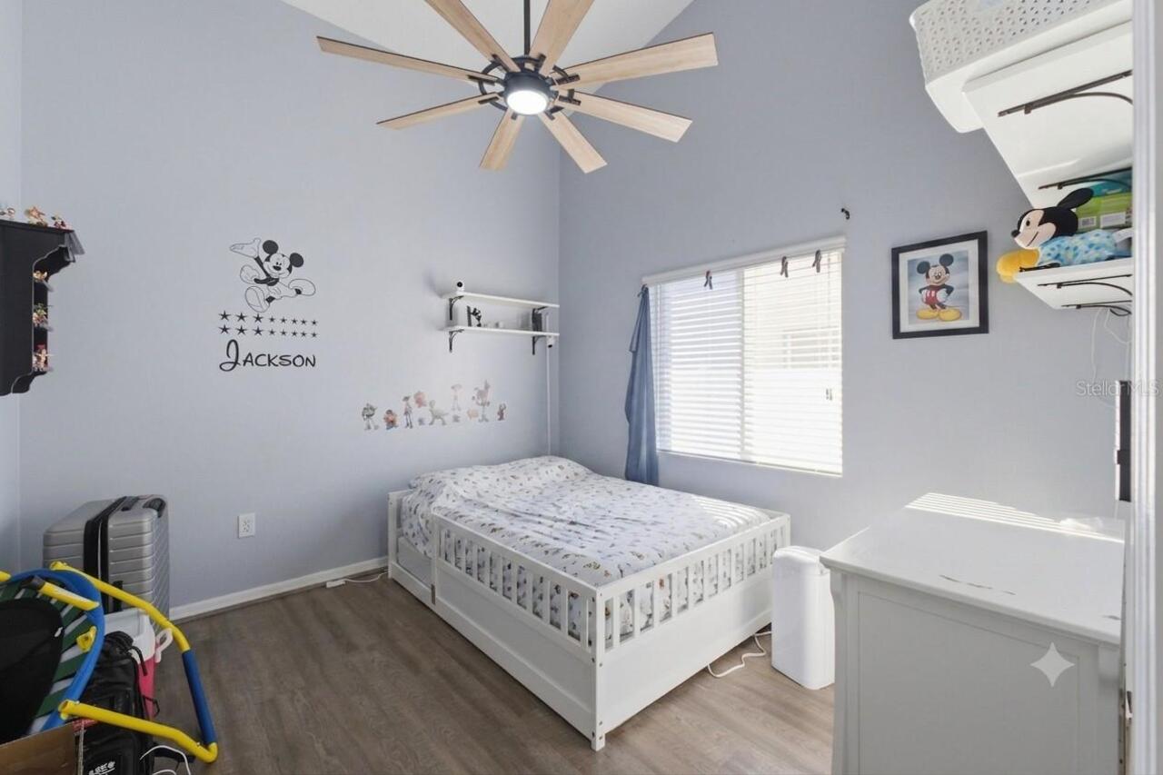 Listing Photo 18