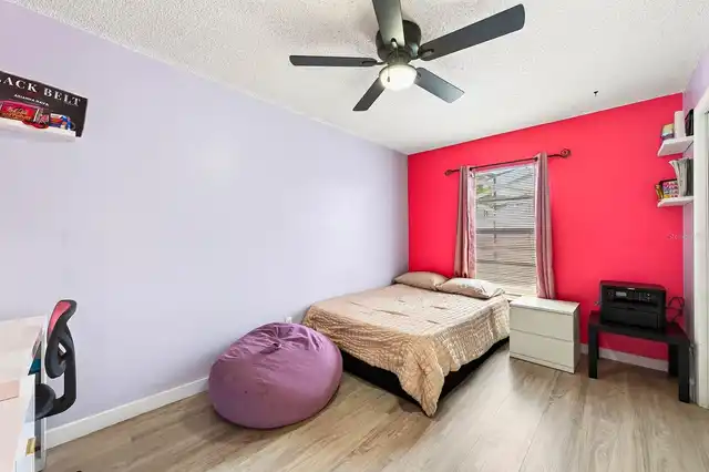 Listing Photo 16