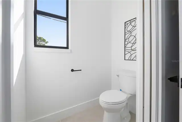 Listing Photo 28