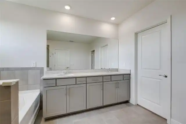Listing Photo 22