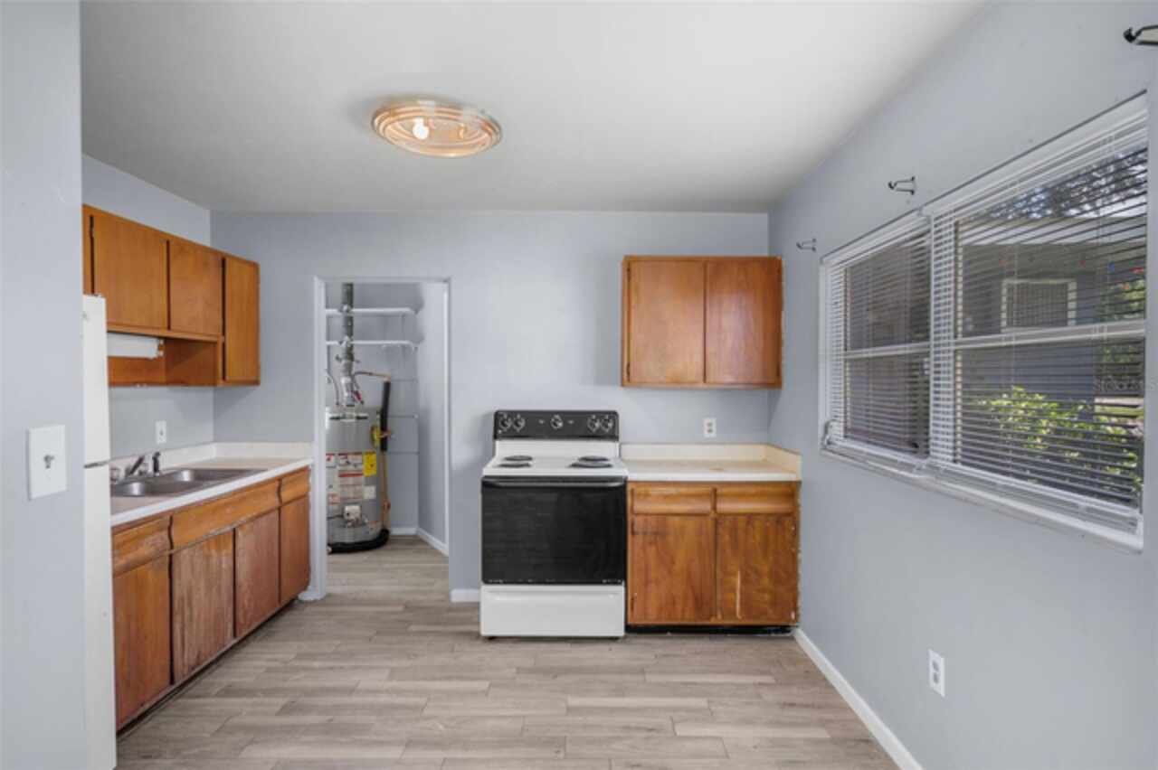 Listing Photo 7