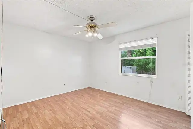 Listing Photo 20