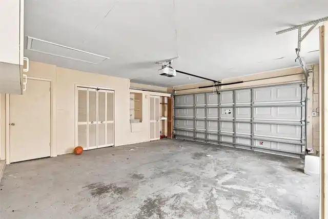 Listing Photo 24