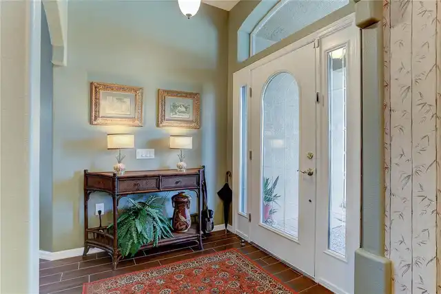 Listing Photo 14