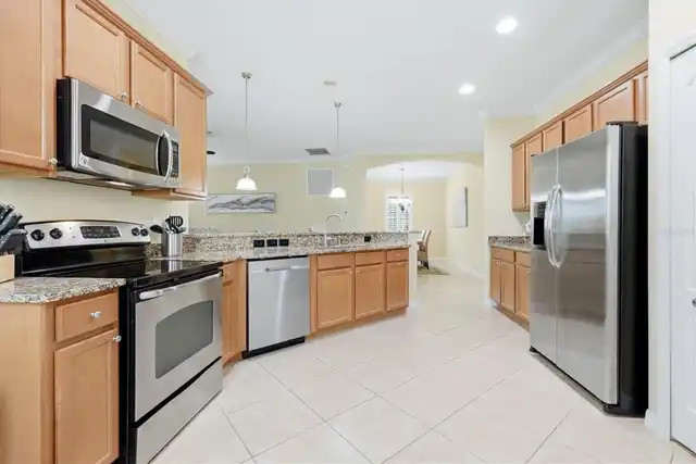Listing Photo 16