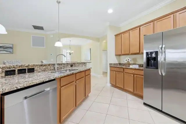 Listing Photo 17