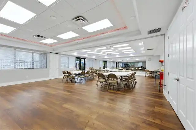 Listing Photo 37
