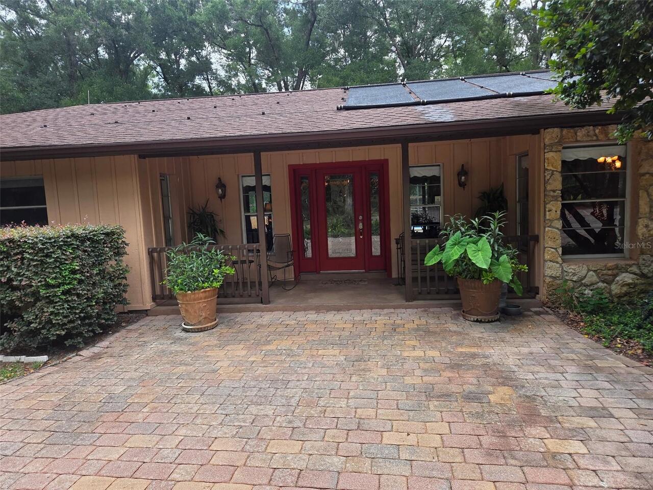 Listing Photo 6