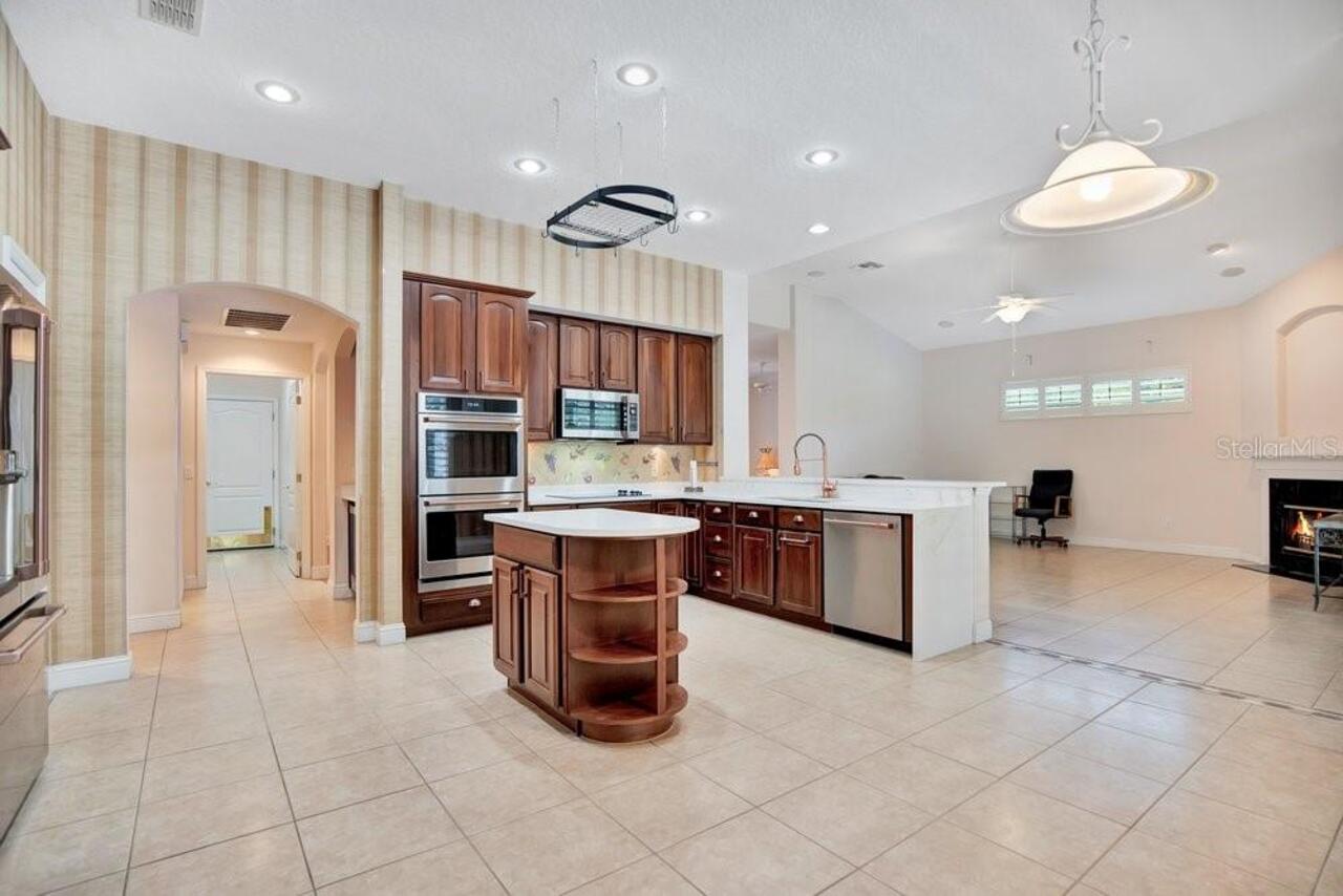 Listing Photo 18