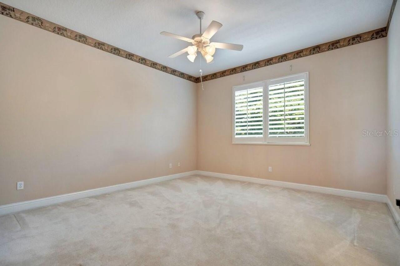 Listing Photo 34