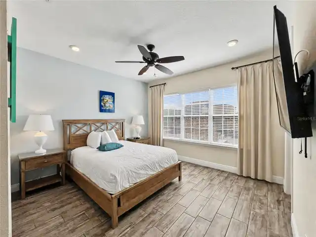 Listing Photo 29