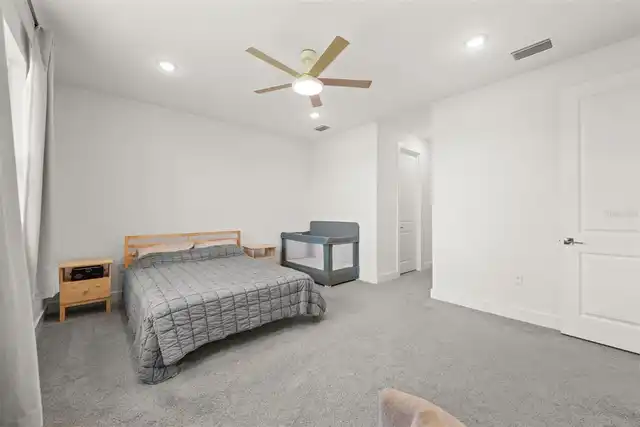 Listing Photo 23