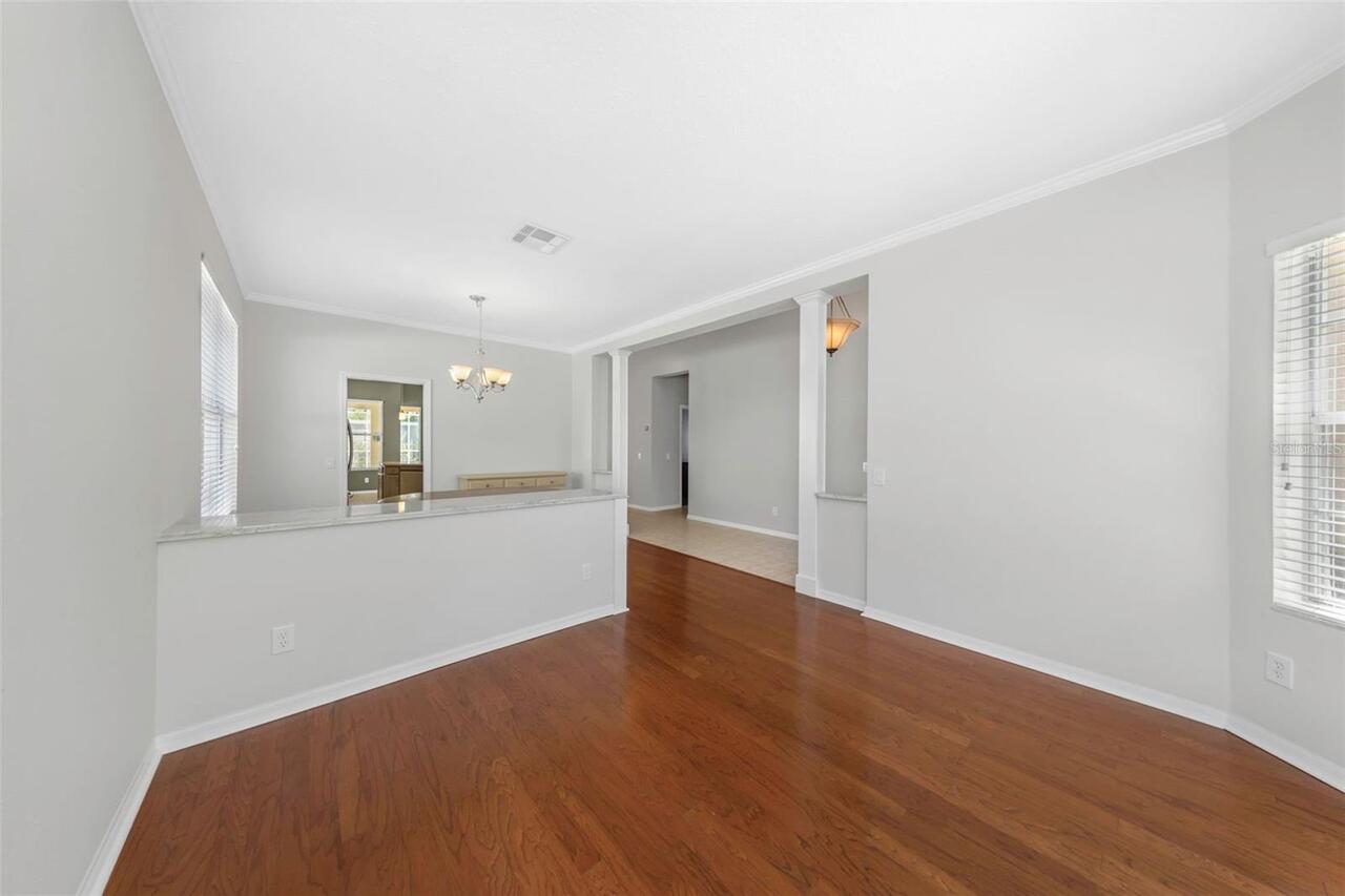 Listing Photo 7