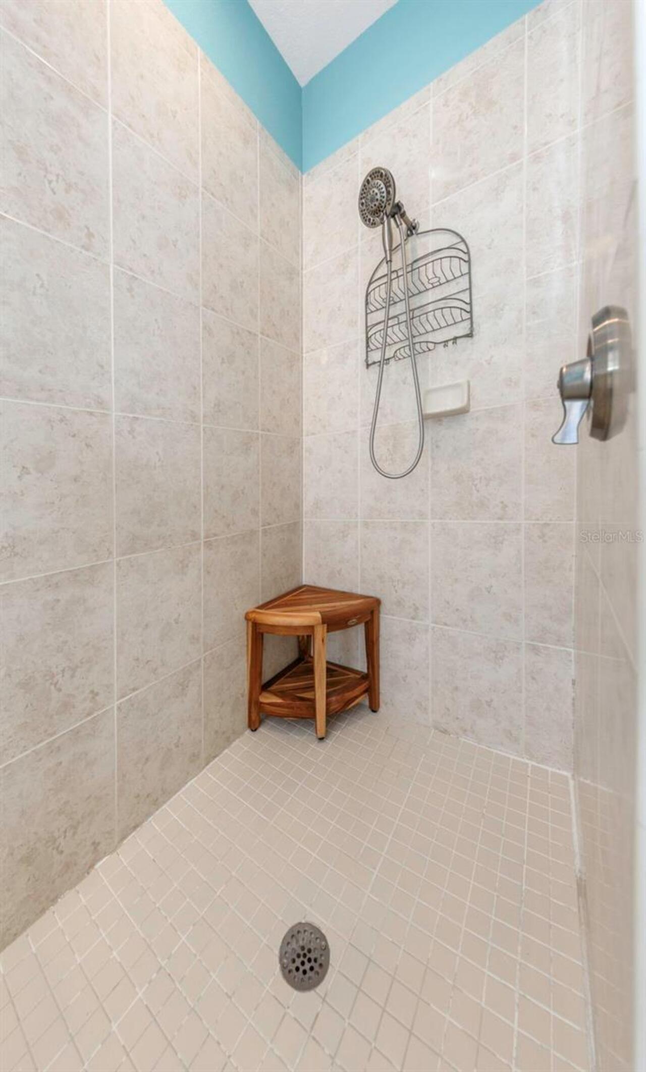 Listing Photo 22