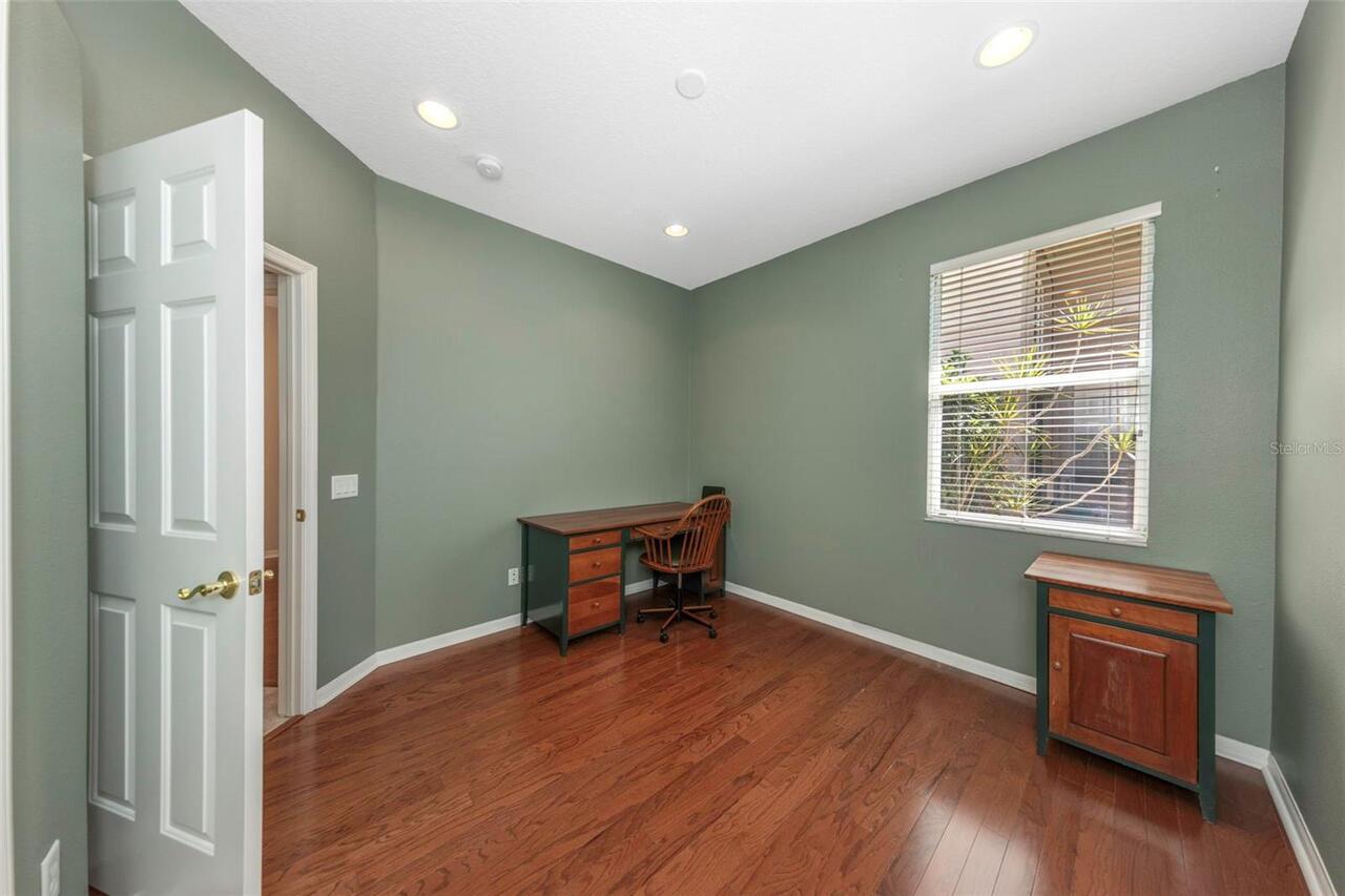 Listing Photo 25