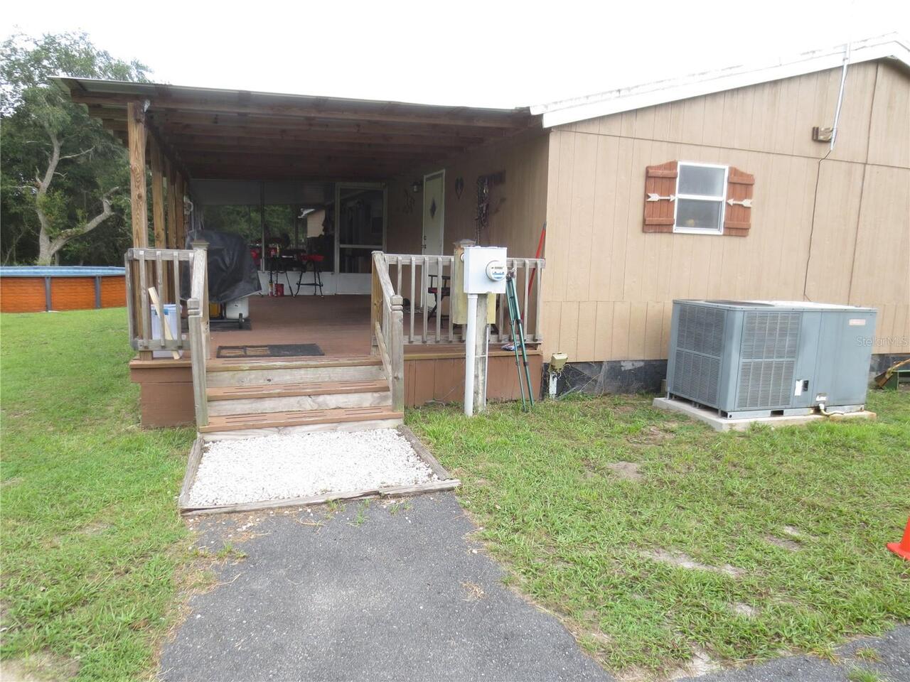 Listing Photo 12