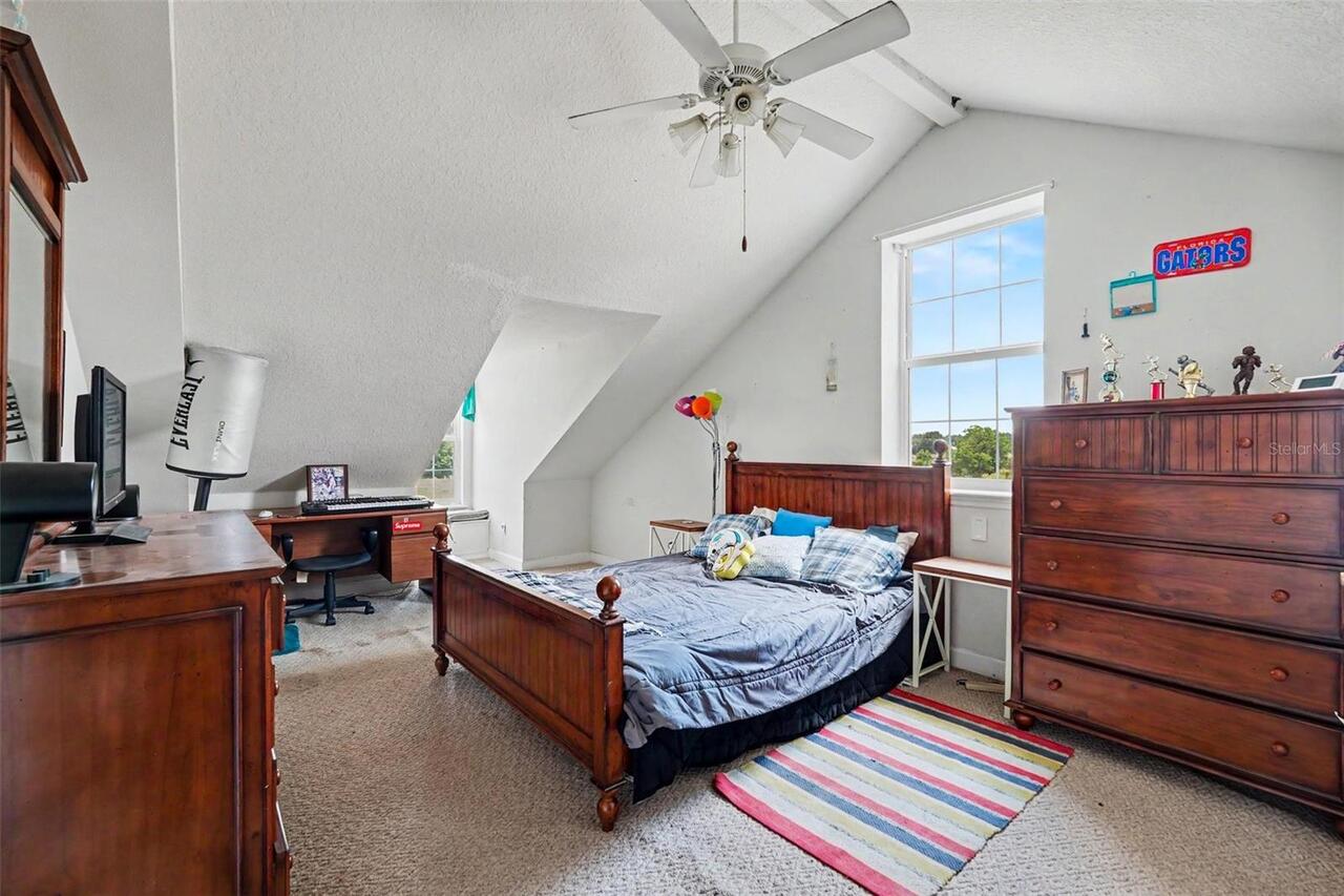 Listing Photo 32