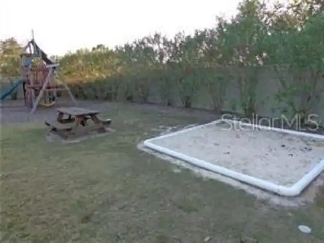Listing Photo 20