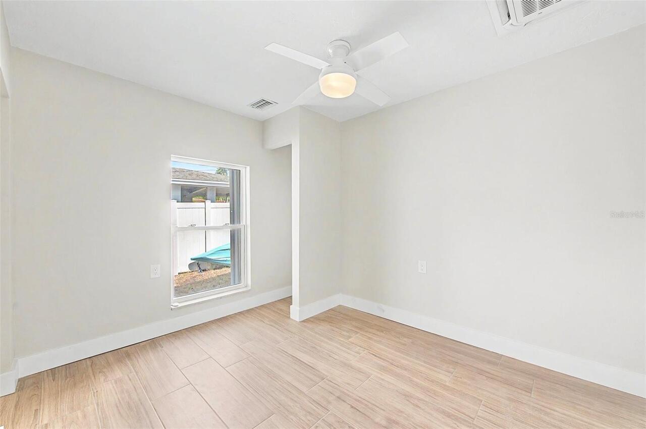Listing Photo 26