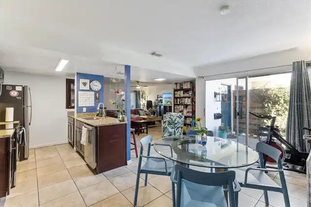 Listing Photo 17