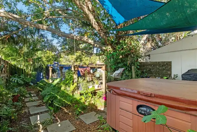 Listing Photo 33