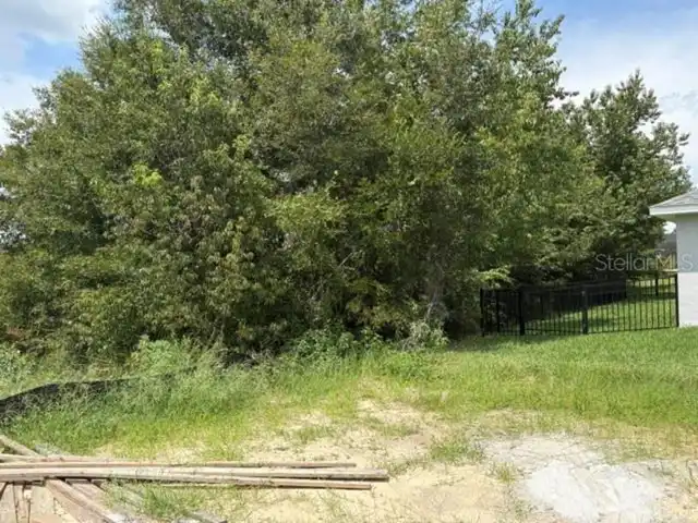 Listing Photo 8