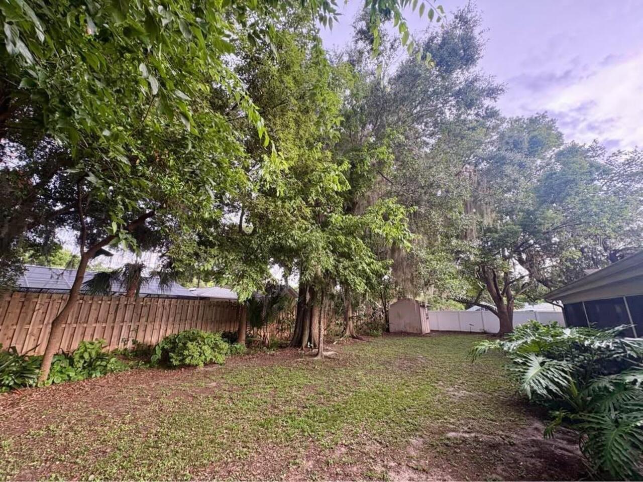 Listing Photo 11
