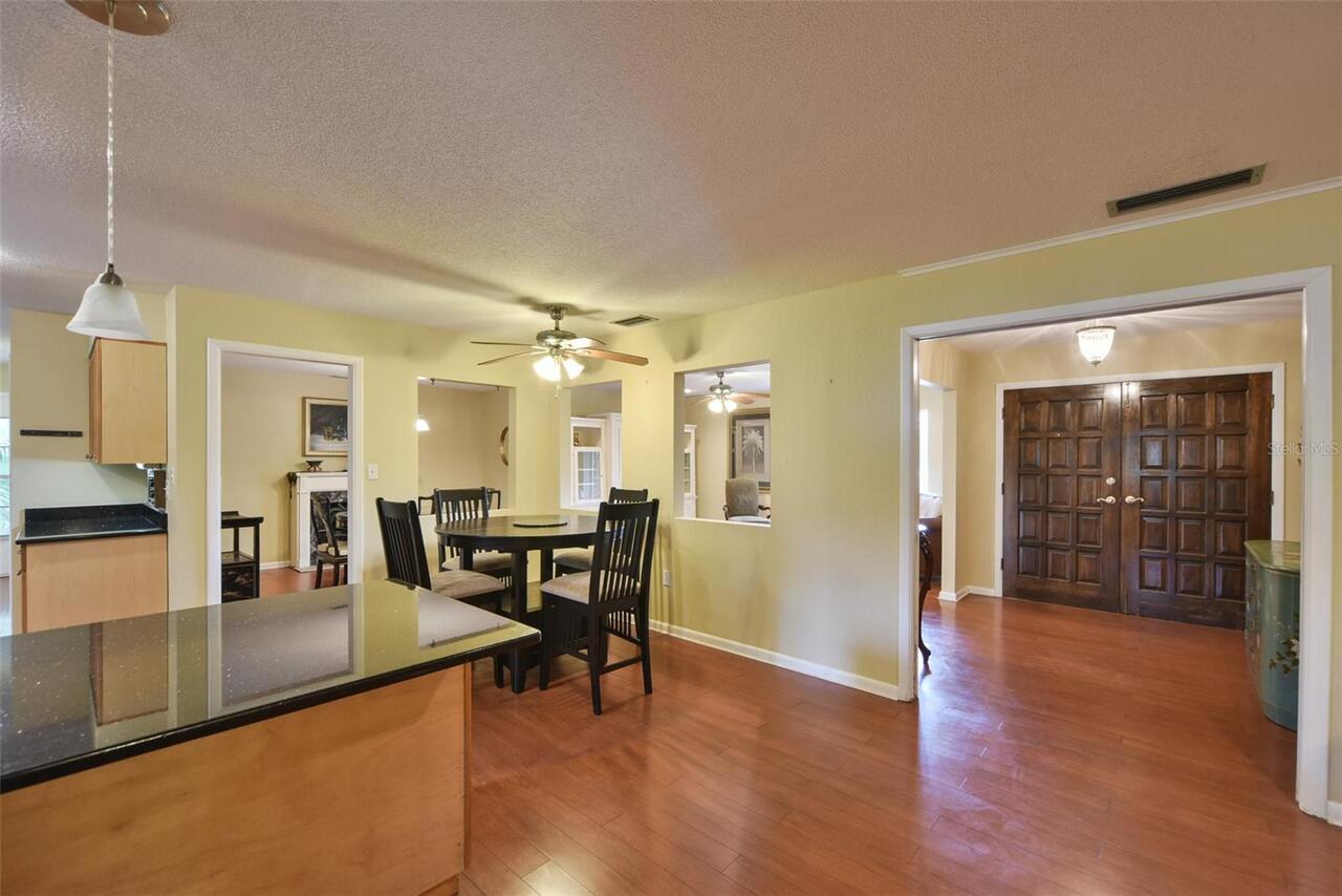 Listing Photo 15