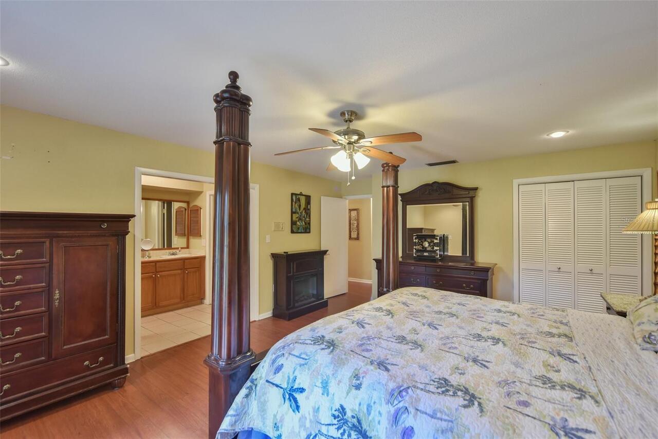 Listing Photo 33