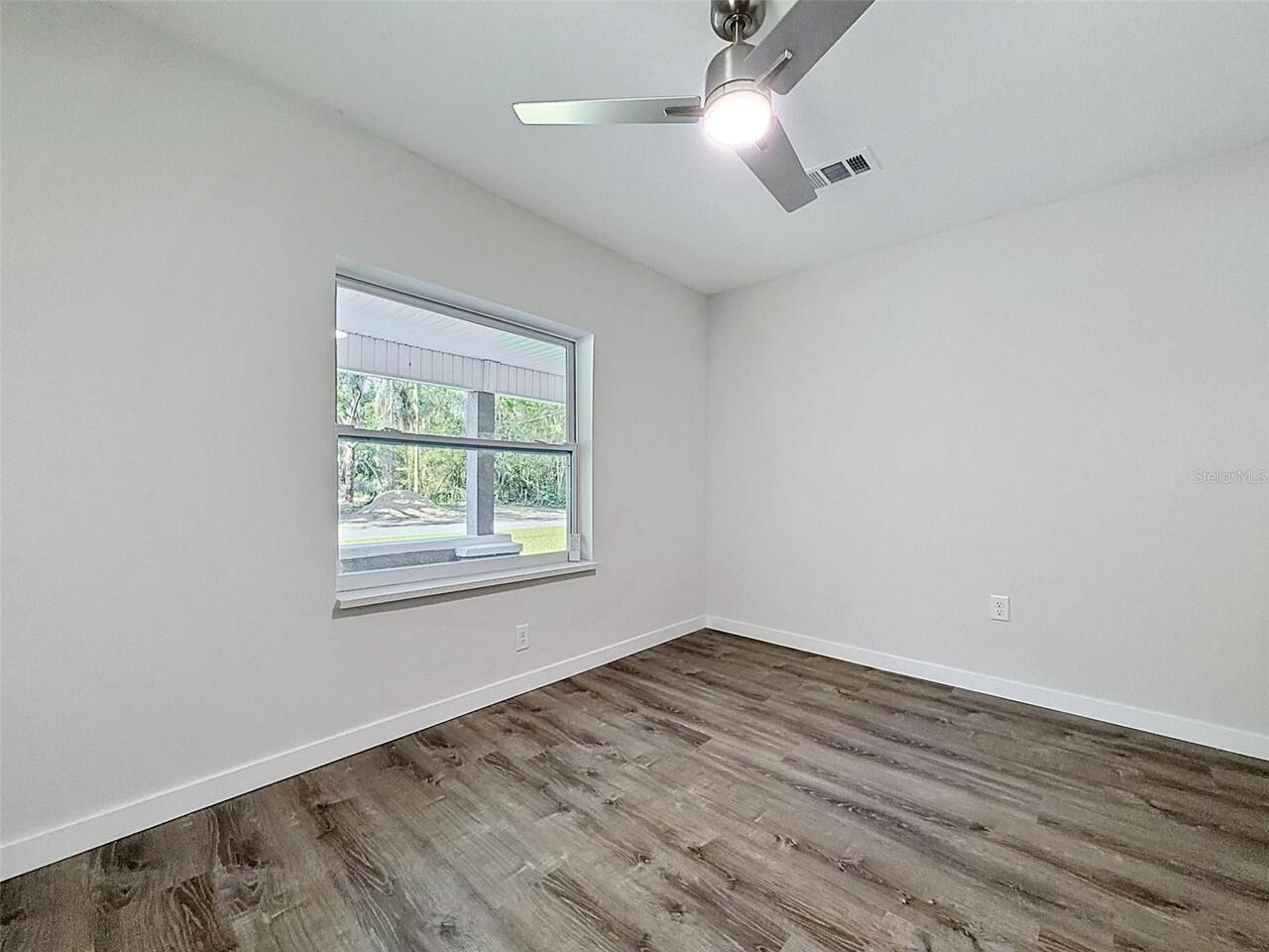 Listing Photo 24