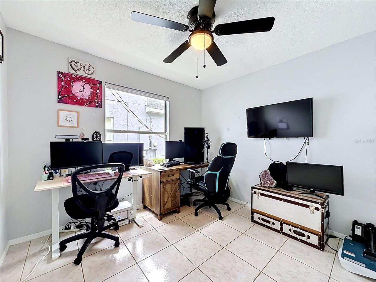 Listing Photo 18