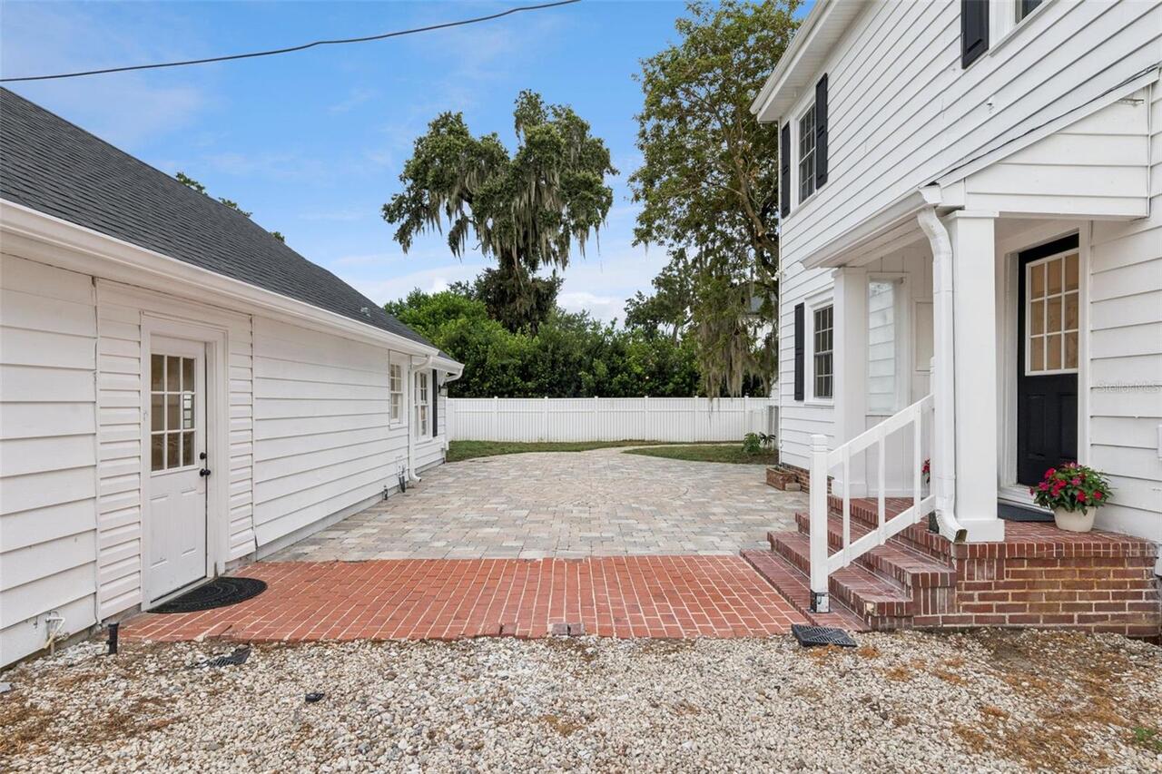 Listing Photo 37