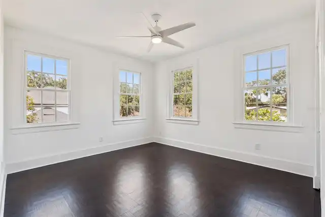 Listing Photo 31