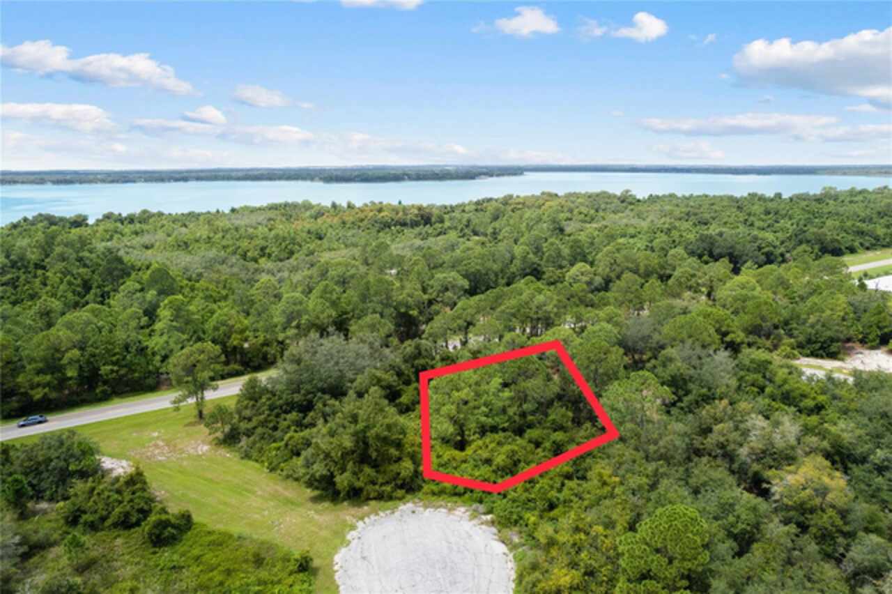 Listing Photo 9
