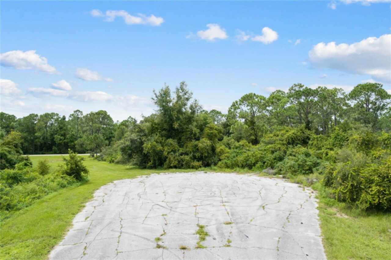 Listing Photo 16