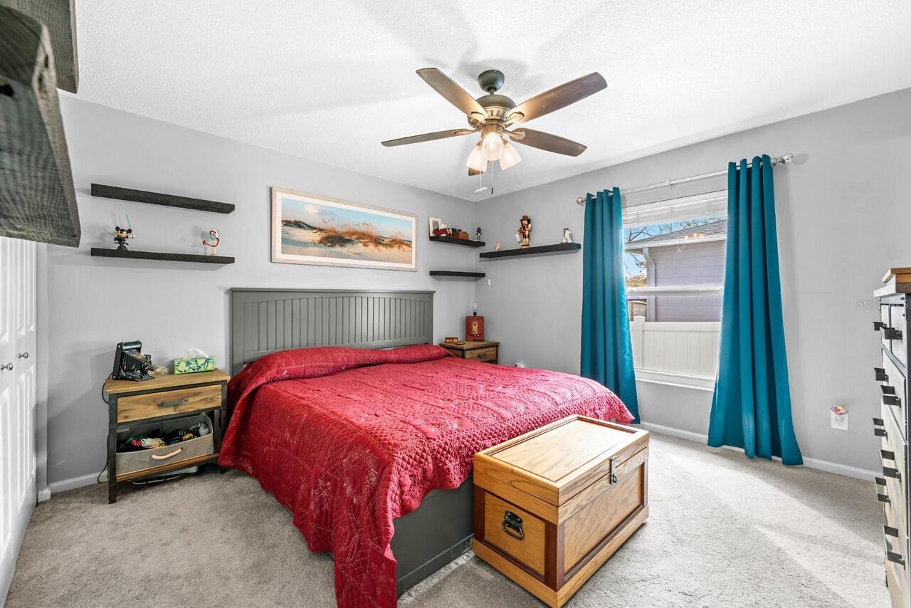 Listing Photo 11
