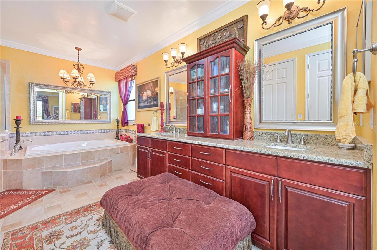 Listing Photo 25