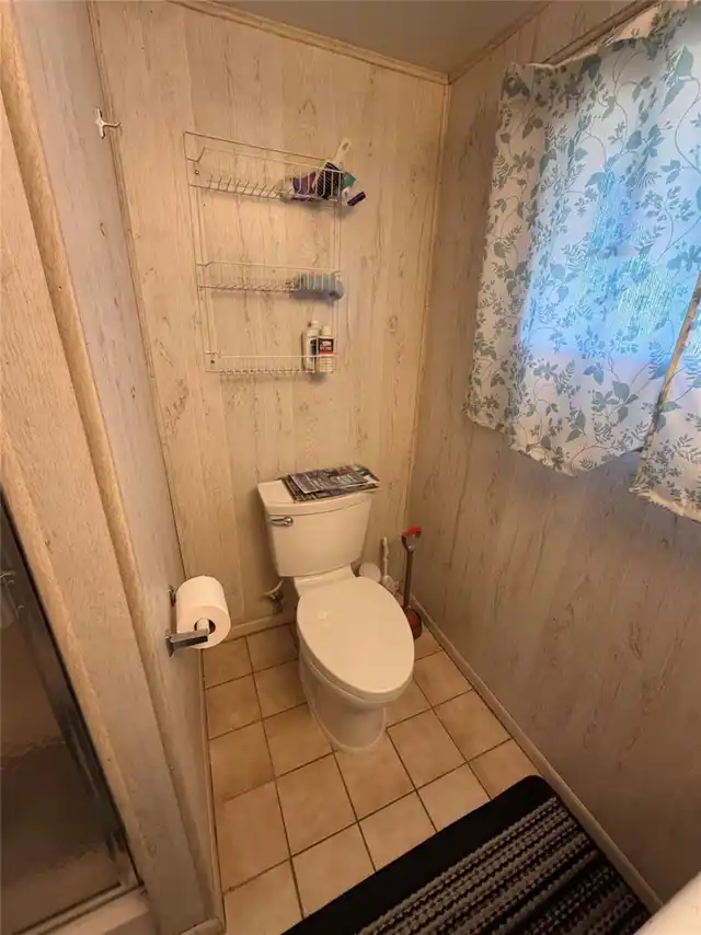 Listing Photo 11