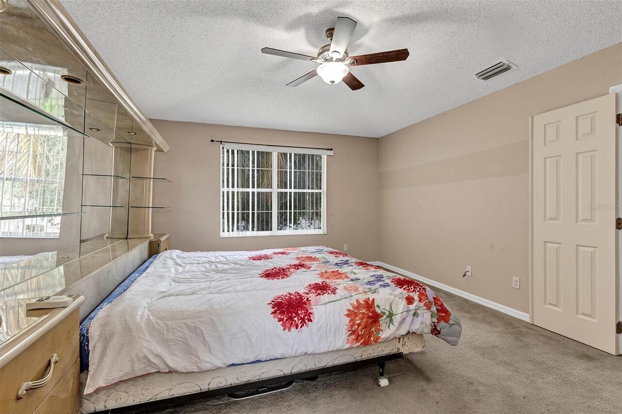 Listing Photo 32