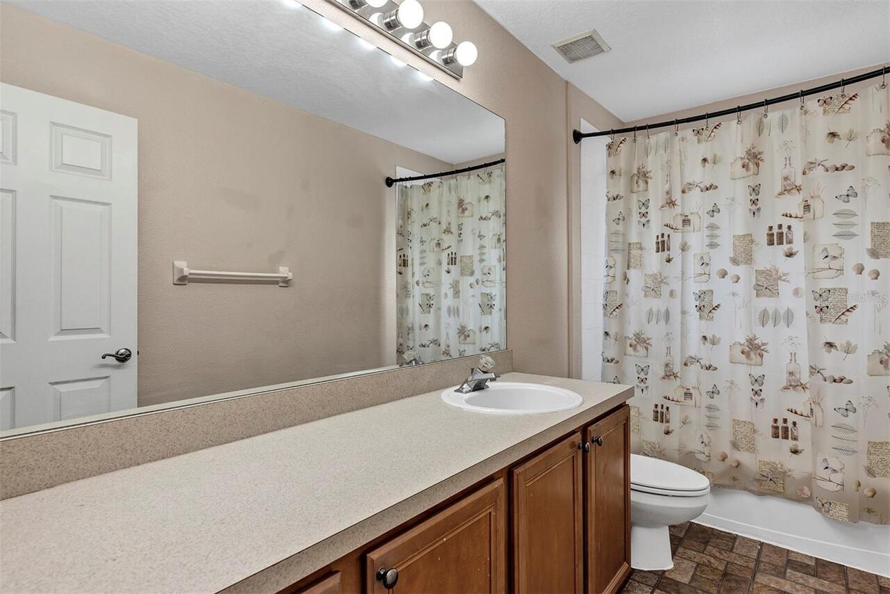 Listing Photo 43