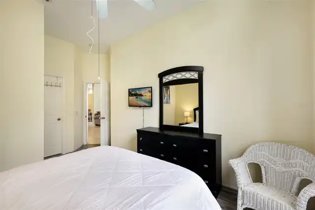 Listing Photo 44