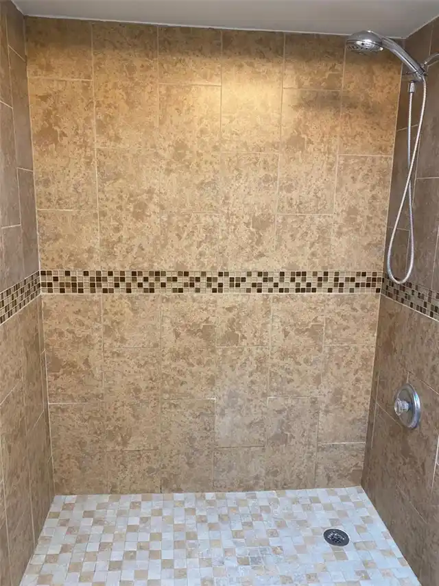 Listing Photo 19