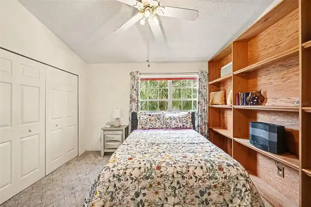 Listing Photo 21