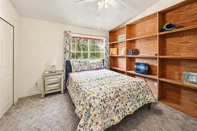 Listing Photo 22