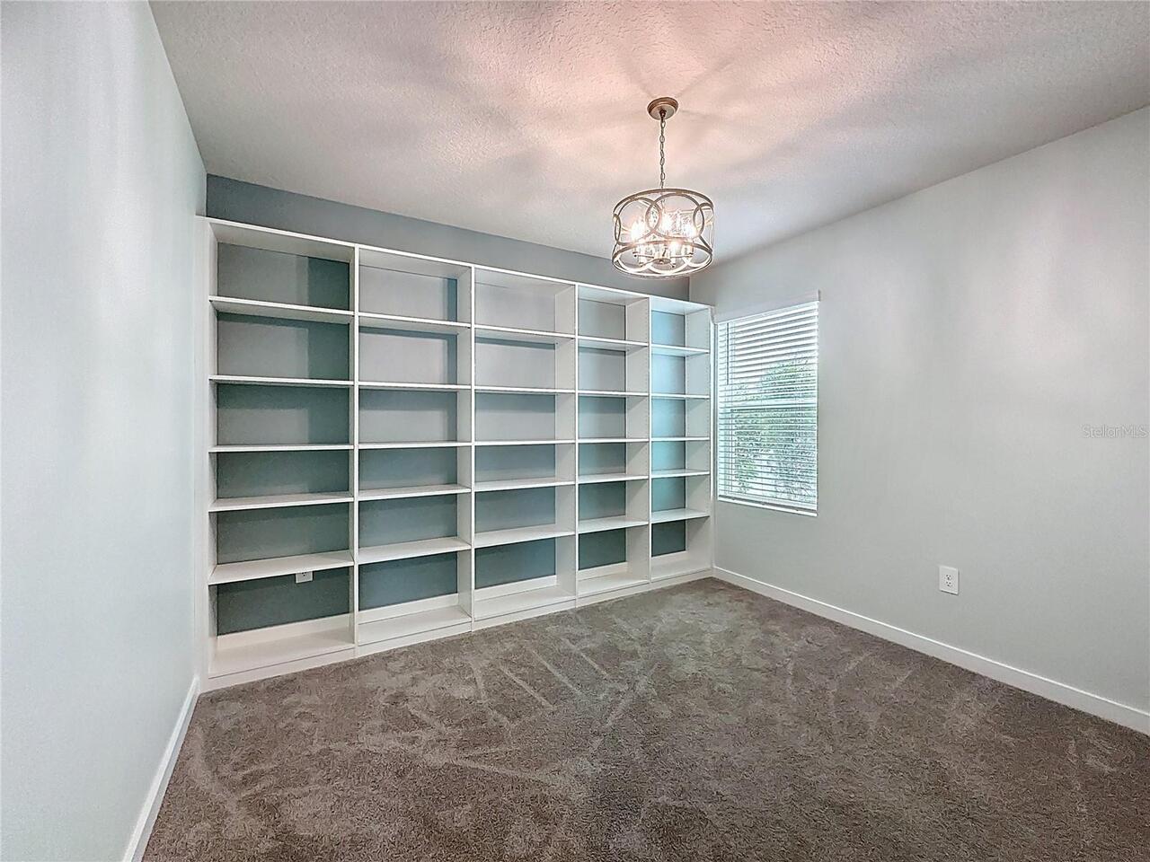 Listing Photo 18