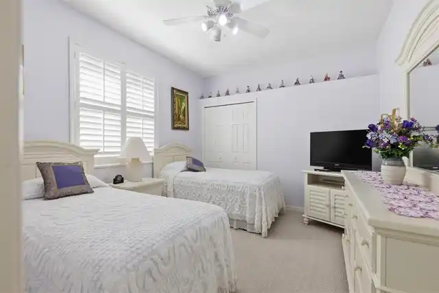 Listing Photo 23
