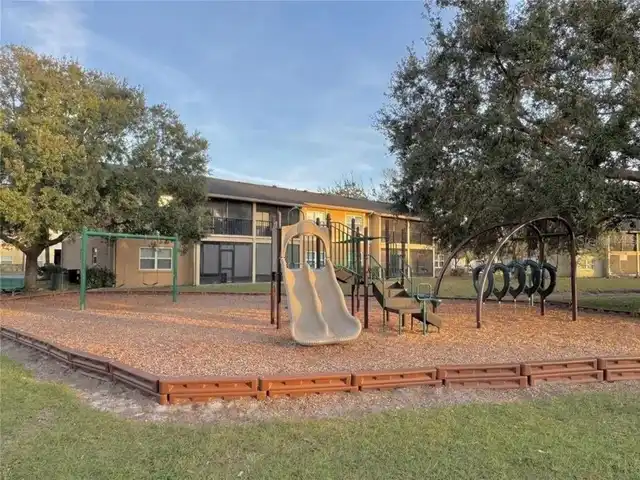 Listing Photo 25